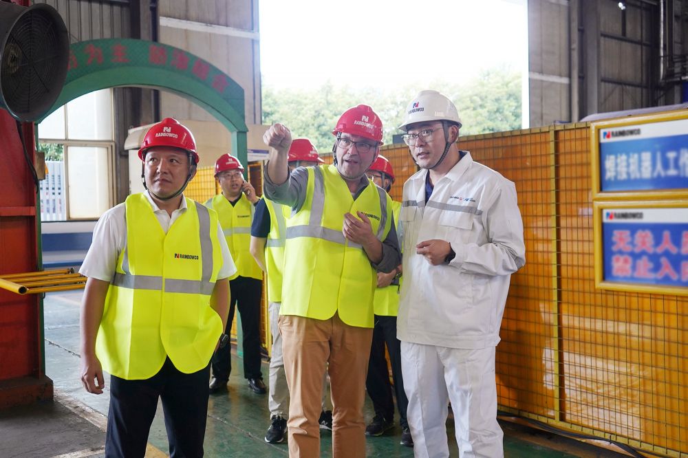 SIEMENS中国有限公司到访GENMA润邦重机制造基地(图2)